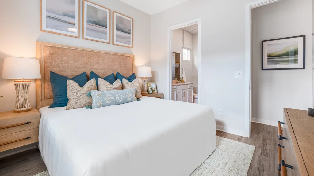 Yardly Aspire 1 Bed 1 Bath Apartment with Backyard Primary Bedroom New pet-friendly apartment homes for rent with private fenced backyards in Arizona, Texas, Florida, and North Carolina with pool, pickleball, dog park, gym, clubhouse and gated community. *No breed or weight restrictions. Yardly