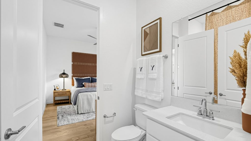 secondary bathroom